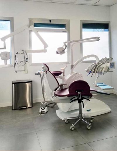 Clínica dental en Alcorcón, Dentistas en Alcorcón, Implantes, ortodoncia, periodoncia, prótesis,